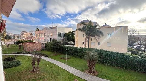 Foto 2 de Piso en venta en Eurosol, La Carihuela - Los Nidos, Torremolinos