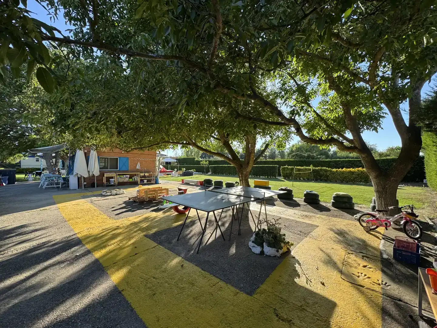 Terrassa de Finca rústica en venda en Grijota amb Jardí privat, Traster i Piscina