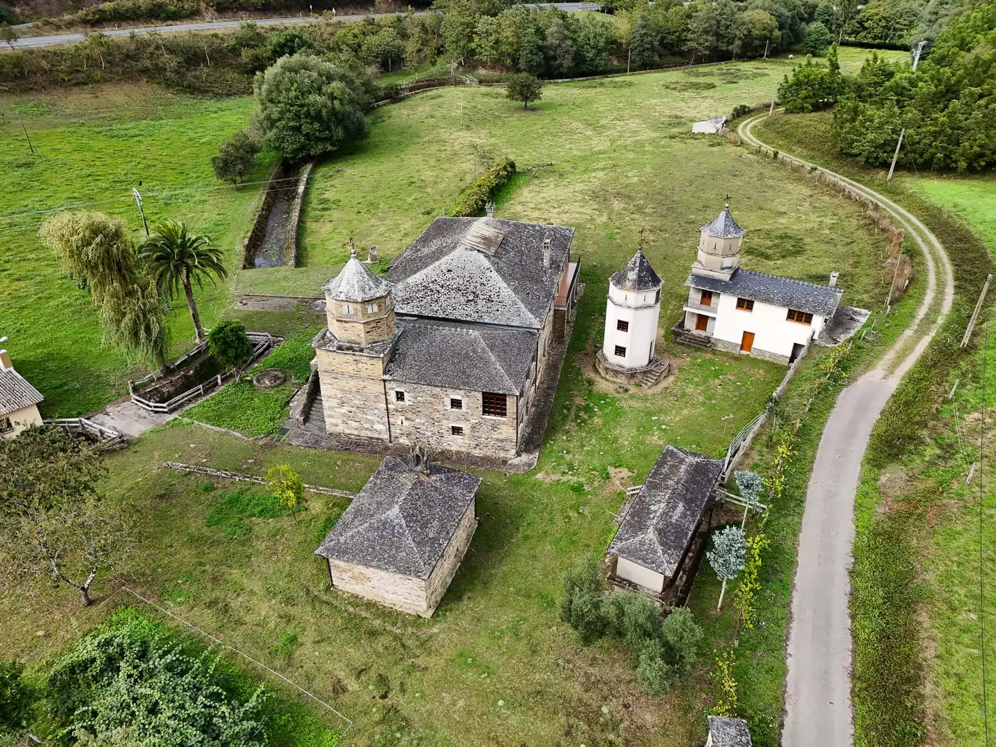 Vista exterior de Finca rústica en venta en A Pontenova   con Amueblado