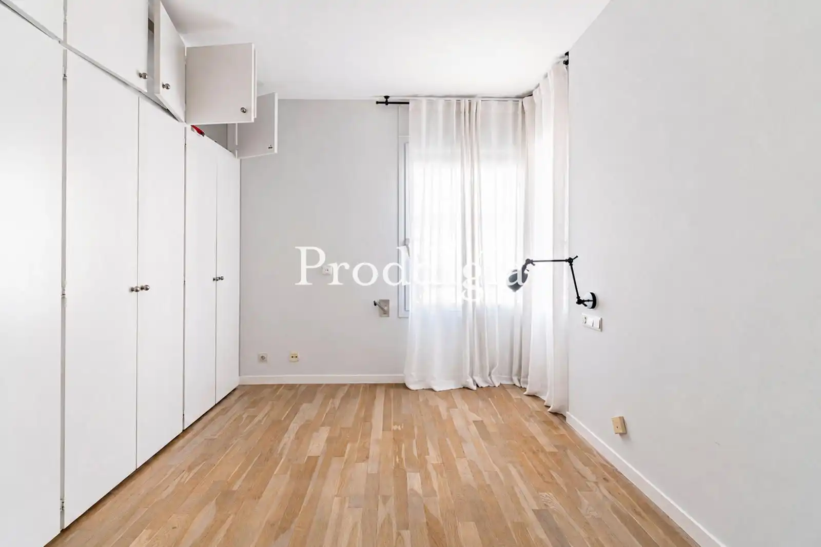 Flat for rent in Via Augusta, Sant Gervasi- Galvany