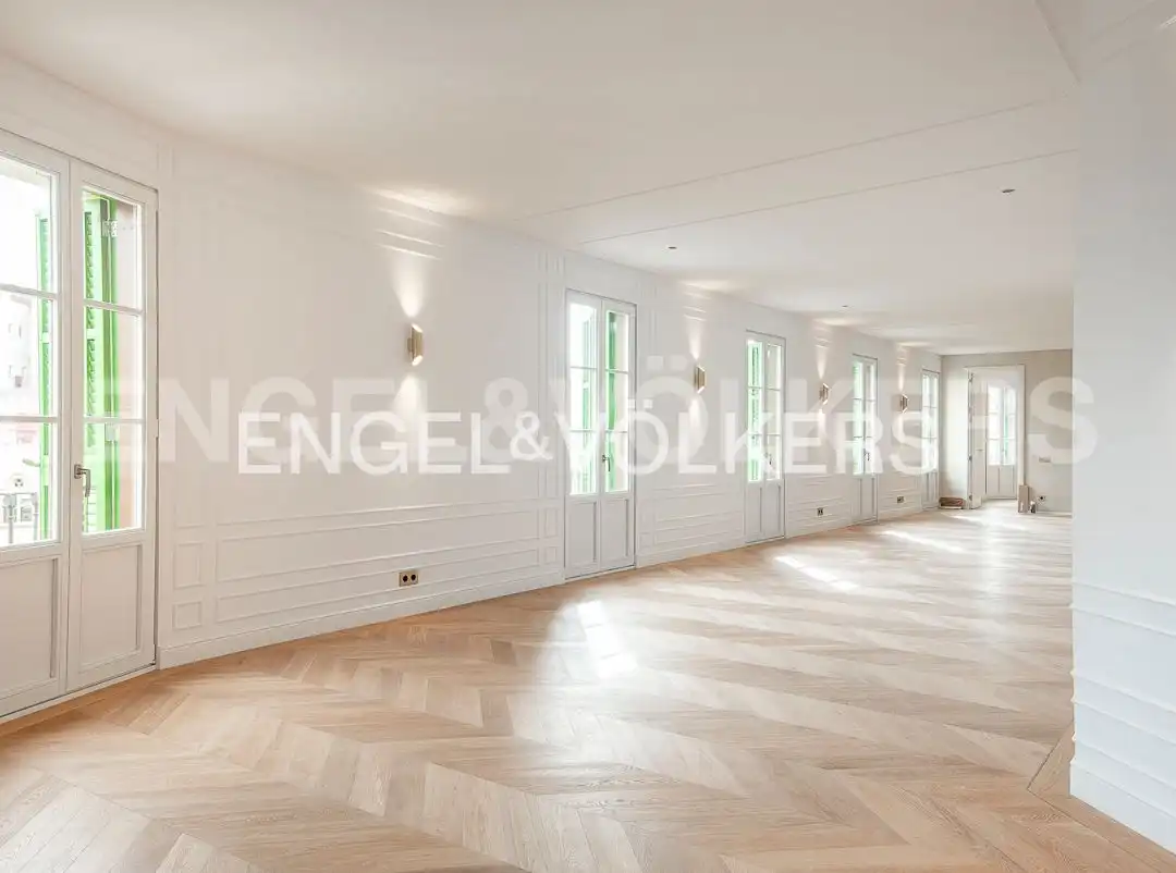 Attic for sale in Barcelona  with Air Conditioner, Heating and Parquet flooring