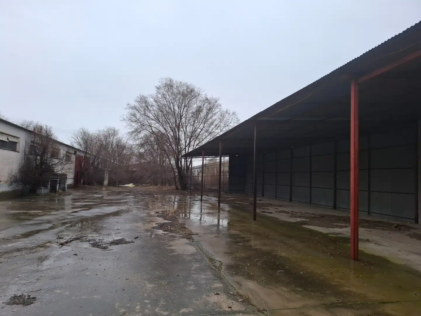 Vista exterior de Nau industrial en venda en Orgaz