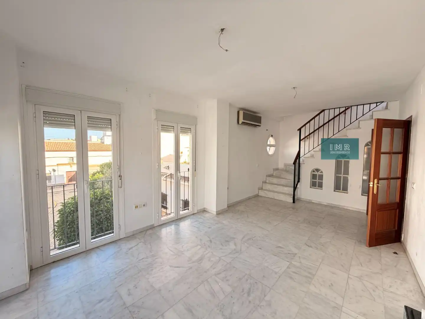 Duplexes for sale in Sanlúcar la Mayor