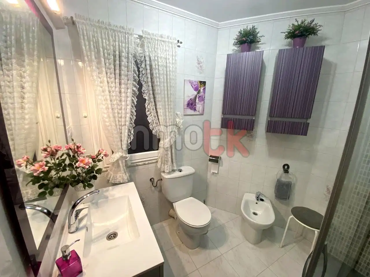 Badezimmer von Wohnung zum Verkauf in A Coruña Capital  mit Möbliert