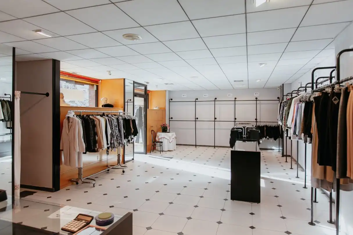 Local comercial de lloguer a Avenida del Doctor Artero, imagen 2