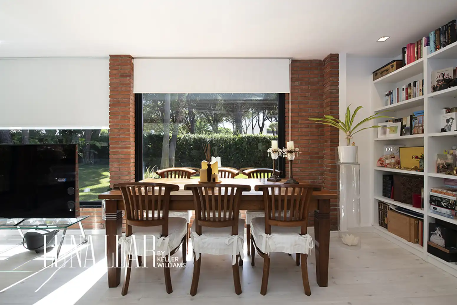 Dining room of Houses for sale in Castelldefels  with Swimming Pool