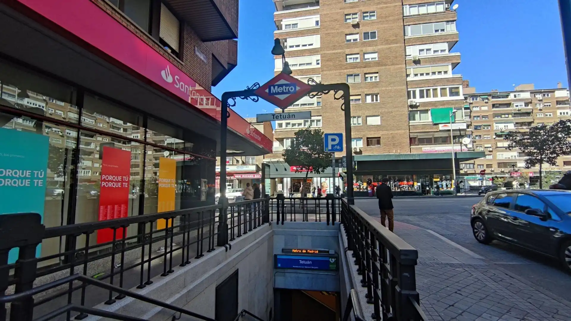 Einzelparkplatz zum Verkauf in Calle de Sor Ángela de la Cruz 38