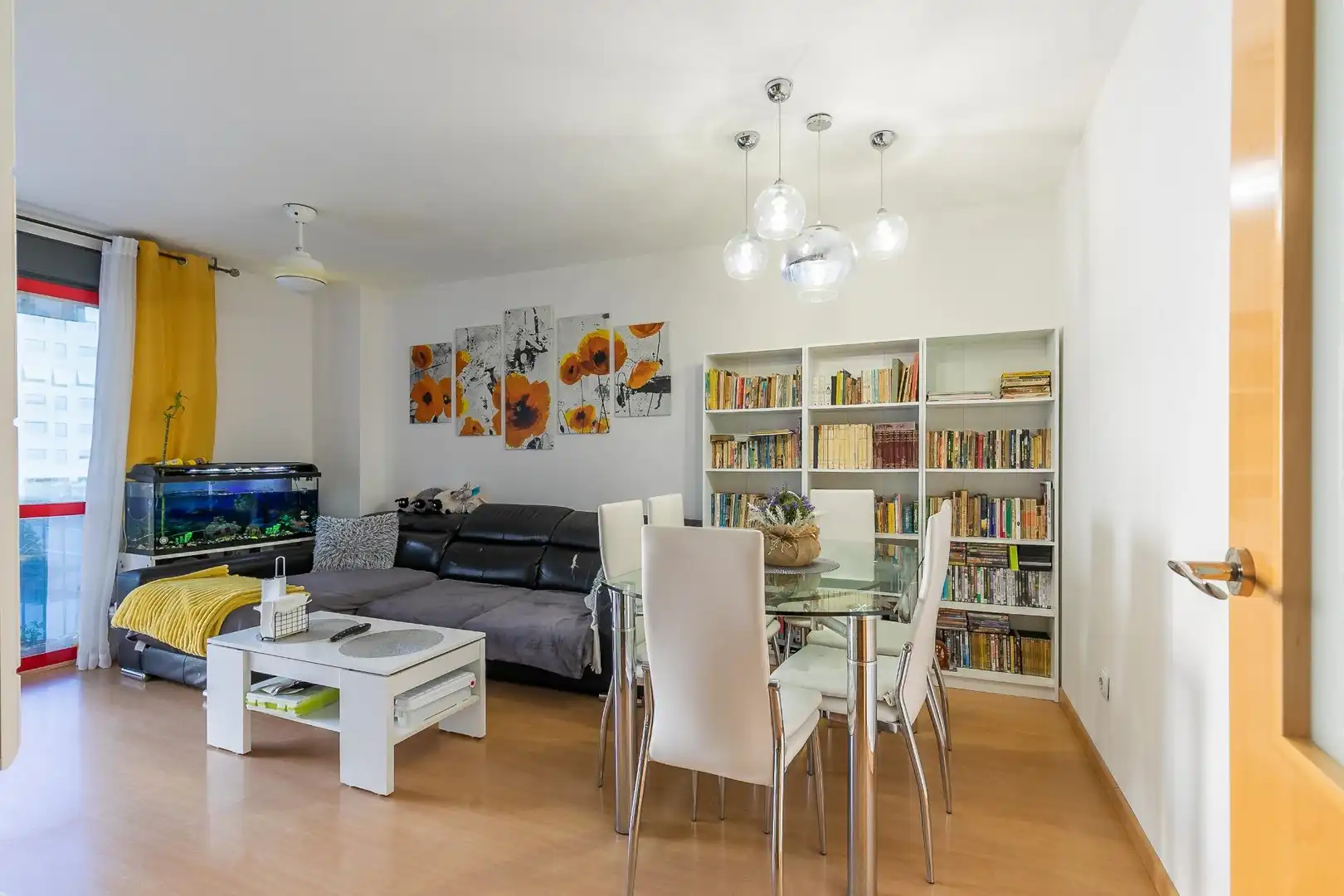 Sala de estar de Piso en venta en Alcalá de Henares con Calefacción y Terraza