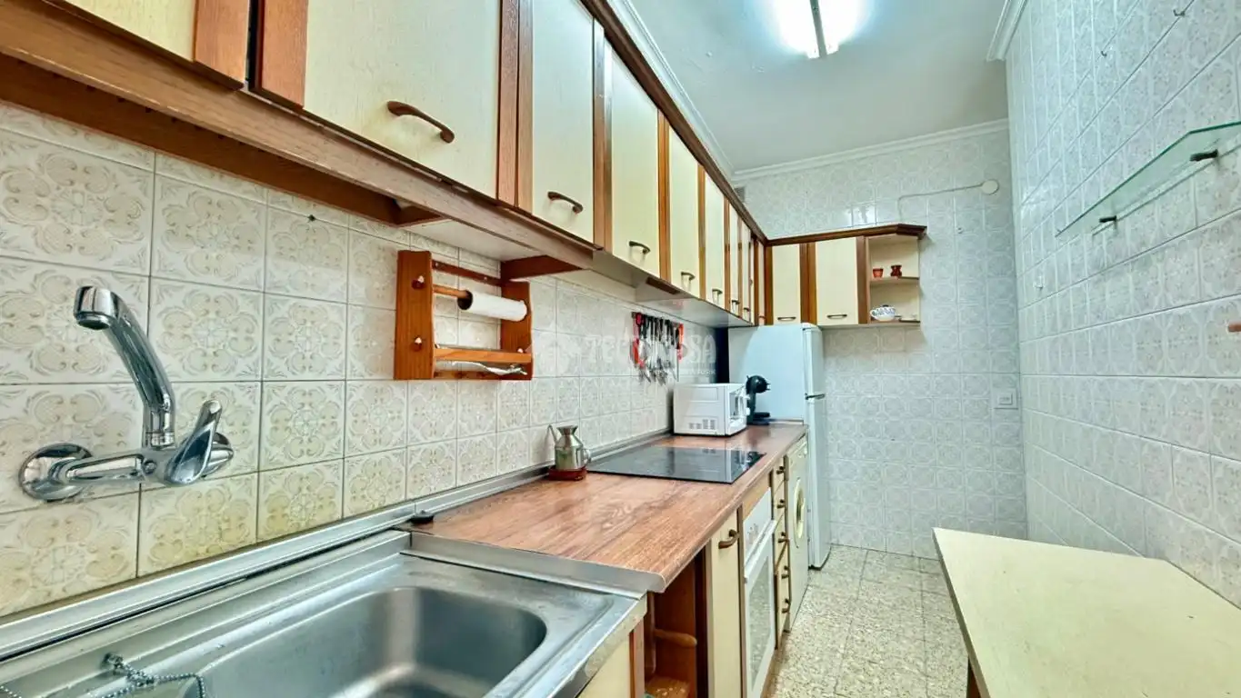 Kitchen of Flat for sale in Fuensalida, Toledo