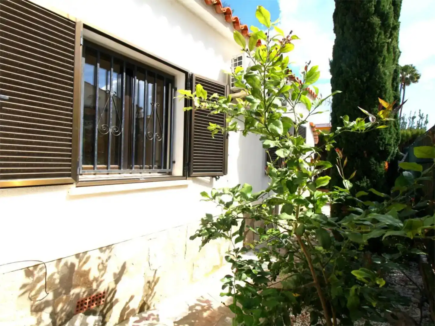 Jardí de Casa o xalet en venda en Els Poblets amb Aire condicionat i Piscina
