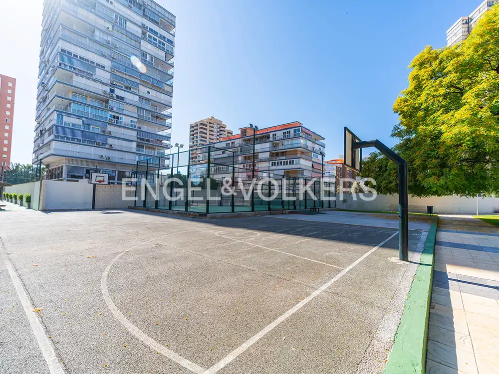 Terrasse von Wohnung zur Miete in Alicante / Alacant mit Klimaanlage, Heizung und Gemeinschaftspool