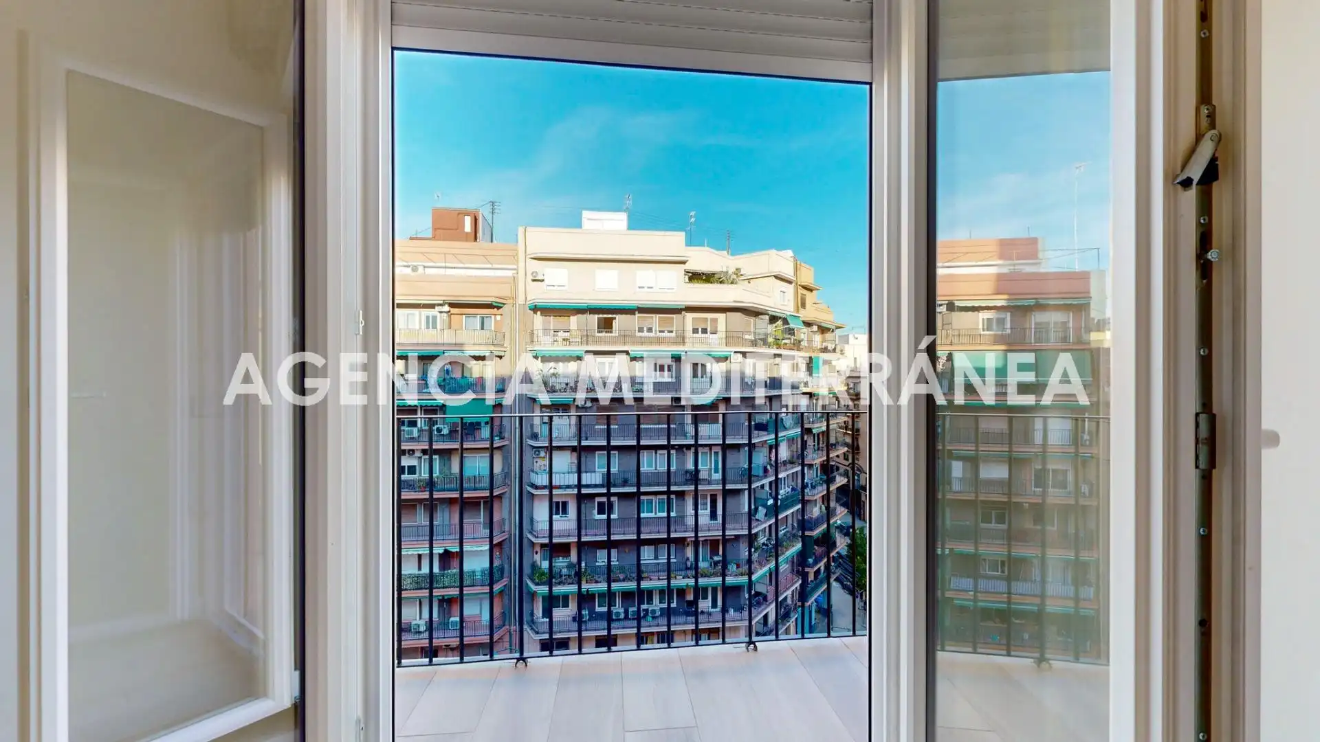 Piso con terraza en venta en Extramurs, imagen 30