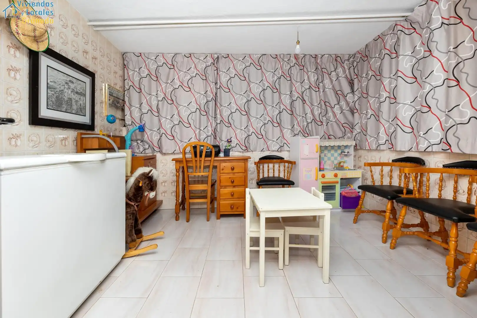 Habitación de Casa o chalet en venta en Granada con Aire acondicionado, Jardín privado y Trastero