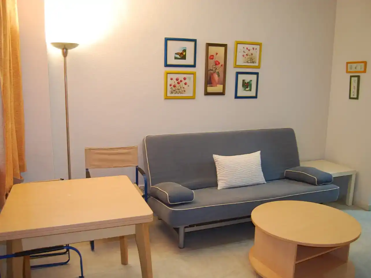 Sala d'estar de Apartament de lloguer en Algeciras amb Piscina