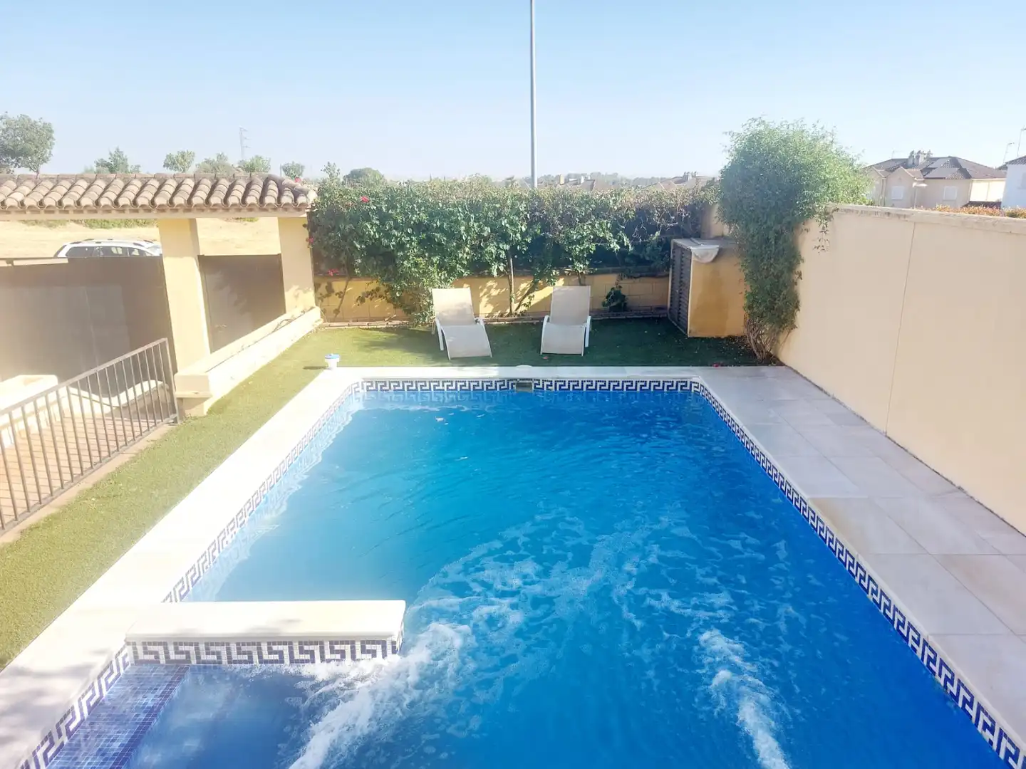 Swimming pool of Detached homes for sale in Córdoba  with Air Conditioner, Heating and Terrace