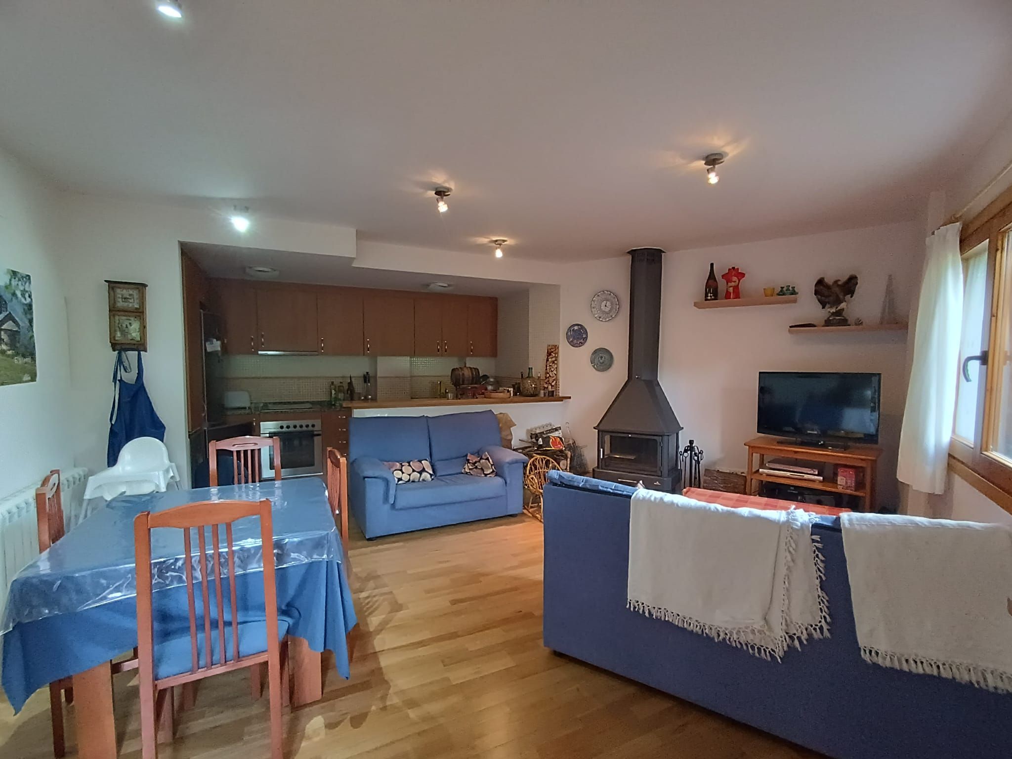 Sala d'estar de Pis en venda en La Torre de Cabdella amb Calefacció
