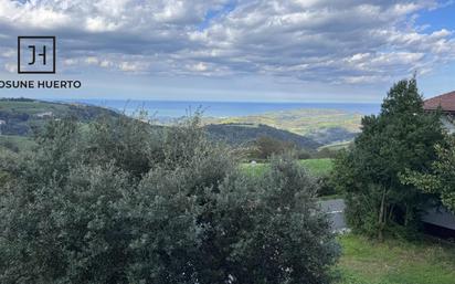 Casa o xalet en venda en Aia amb Calefacció, Jardí privat i Balcó