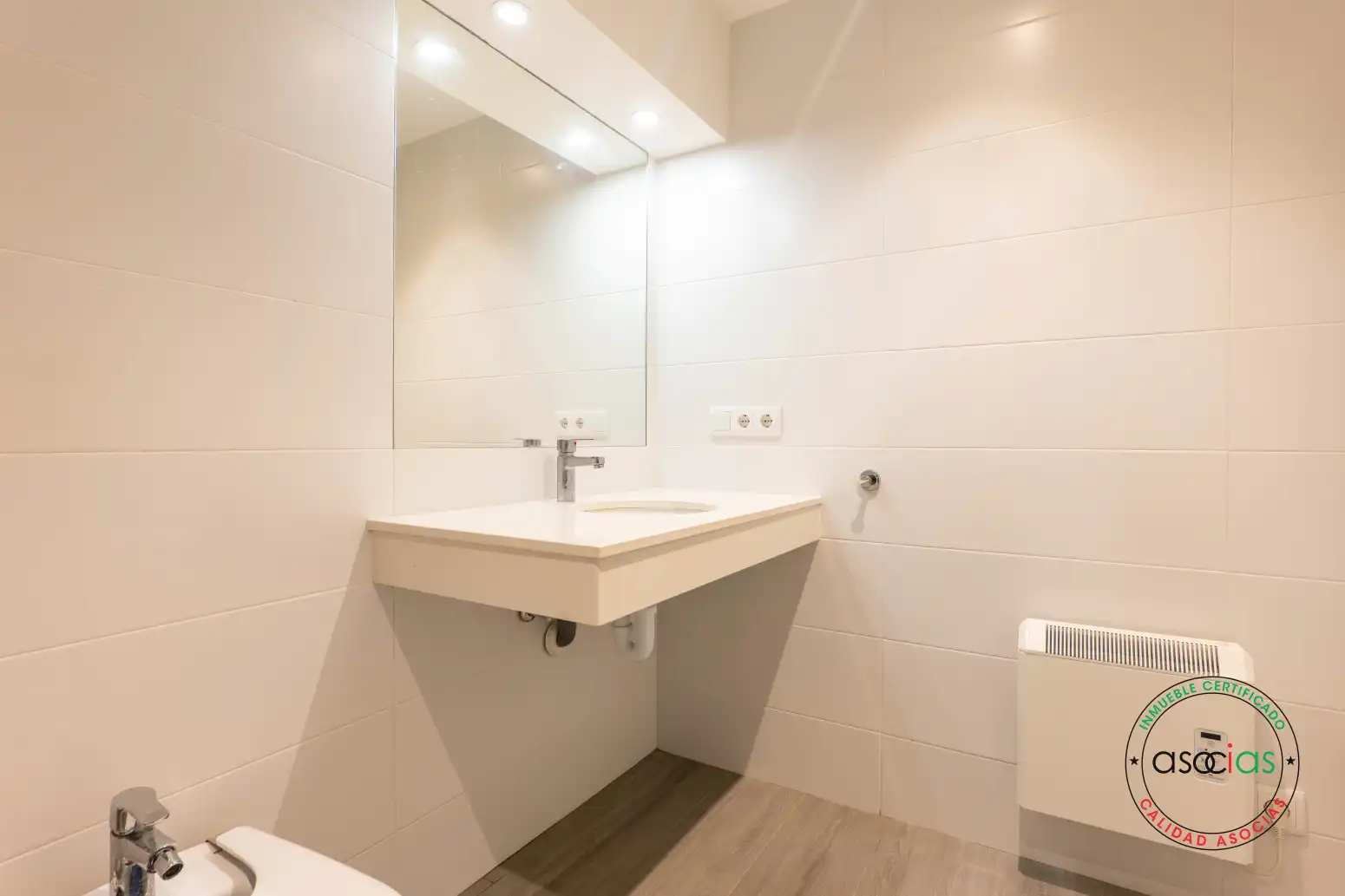 Bathroom of Flat for sale in Centro