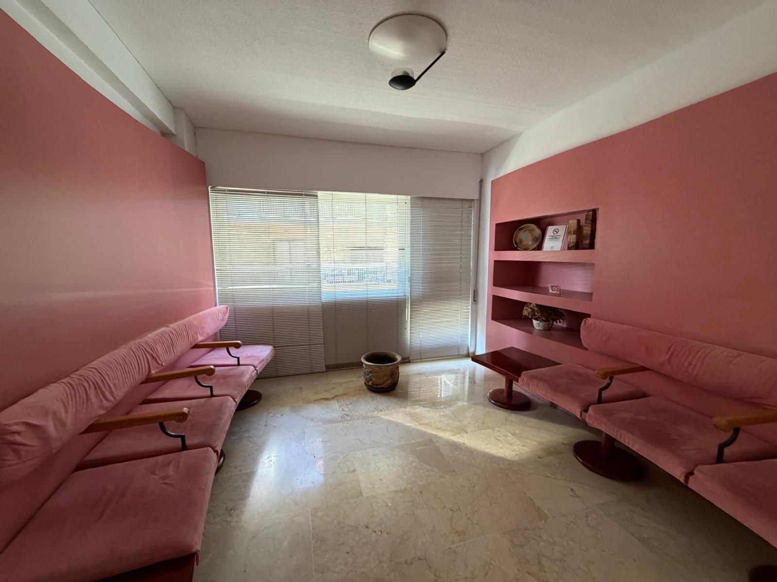 Sala d'estar de Pis en venda en  Córdoba Capital amb Aire condicionat, Calefacció i Terrassa