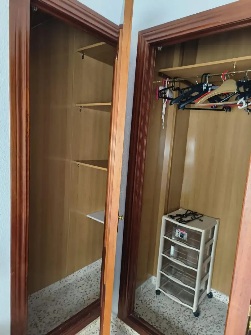 Bedroom of Flat for rent in Granada