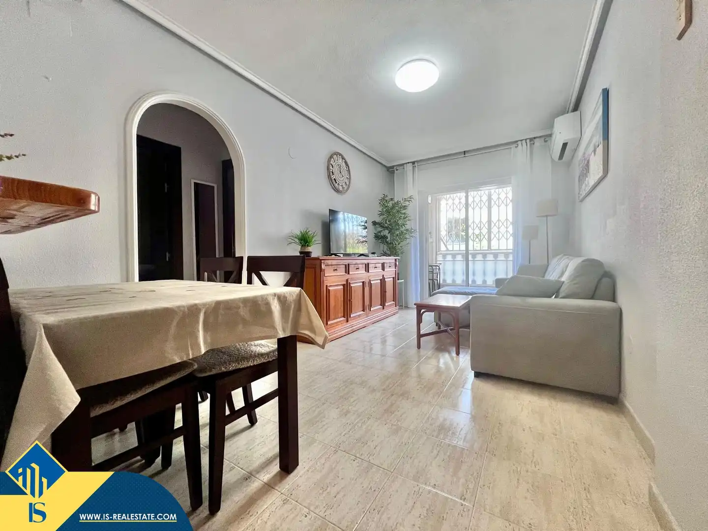 Flat with pool for sale in Playa del Acequión, Náufragos y Rocío del Mar, imagen 4