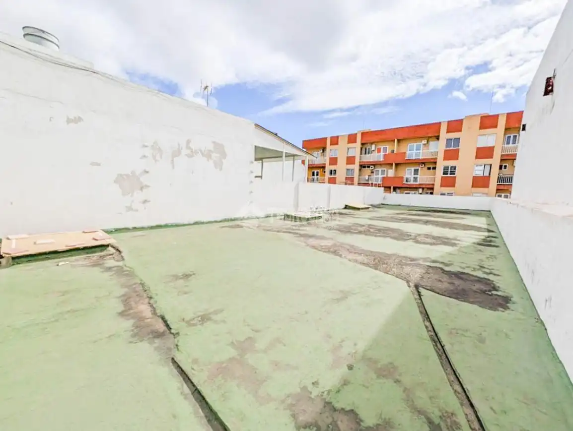 Vista exterior de Residencial en venta en Telde