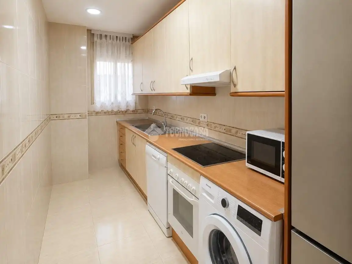 Kitchen of Flat for sale in Madrid