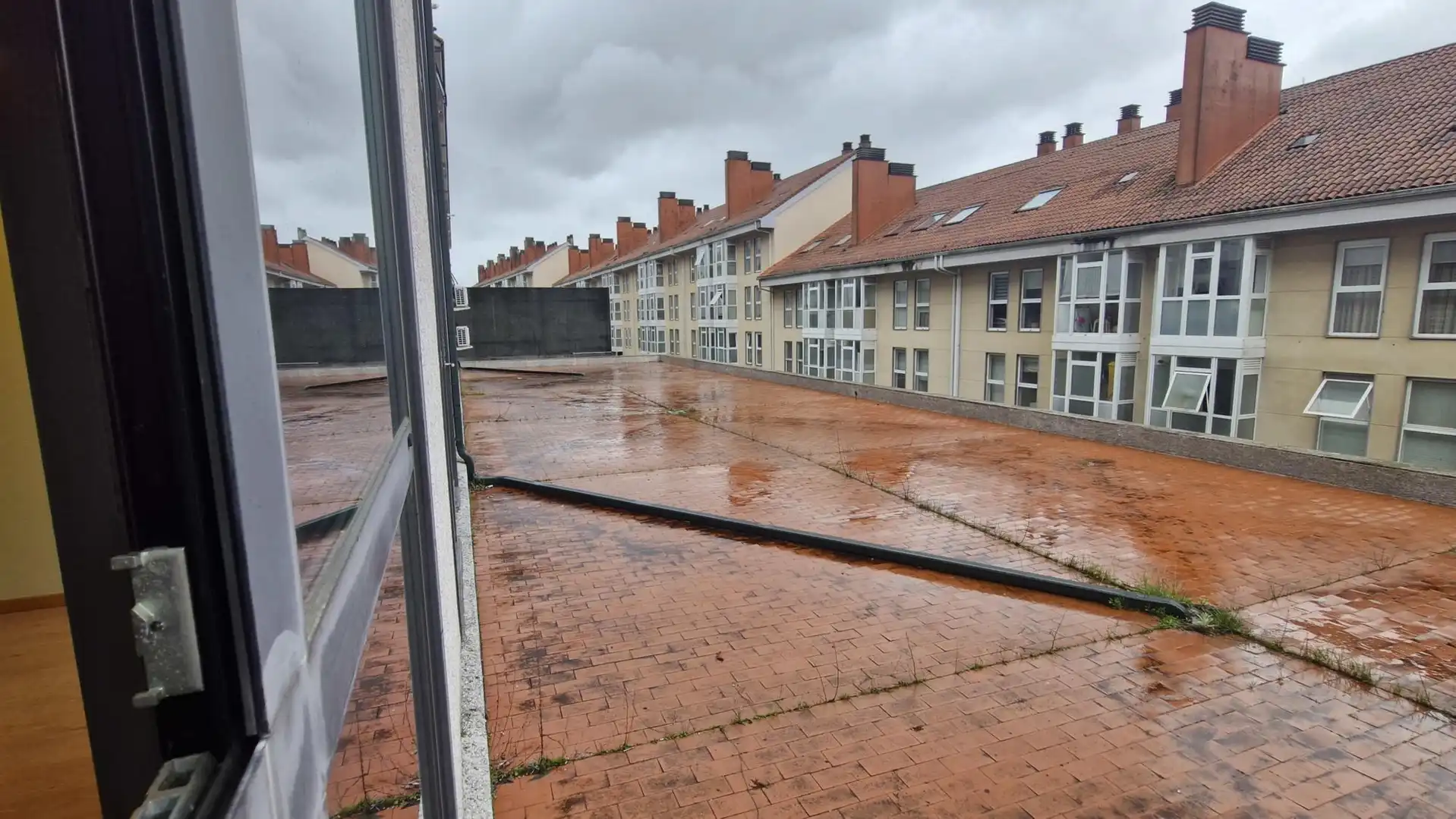 Büro zur Miete in Rúa Xosé Chao Rego 8, Santiago de Compostela, España, imagen 11