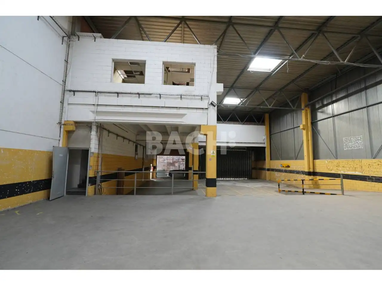 Nau industrial de lloguer a Calle Perot Rocaguinarda, imagen 14