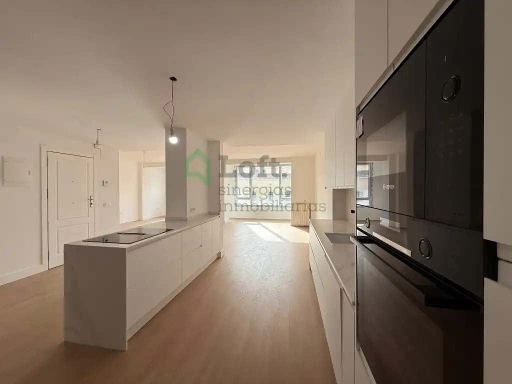 Cocina de Piso en venta en Badajoz con Aire acondicionado y Calefacción