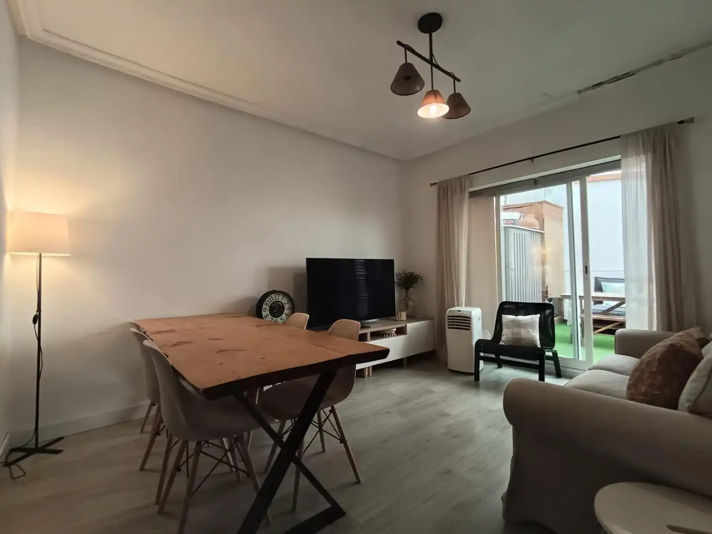 Wohnzimmer von Wohnung zum Verkauf in Córdoba mit Klimaanlage, Terrasse und Balkon