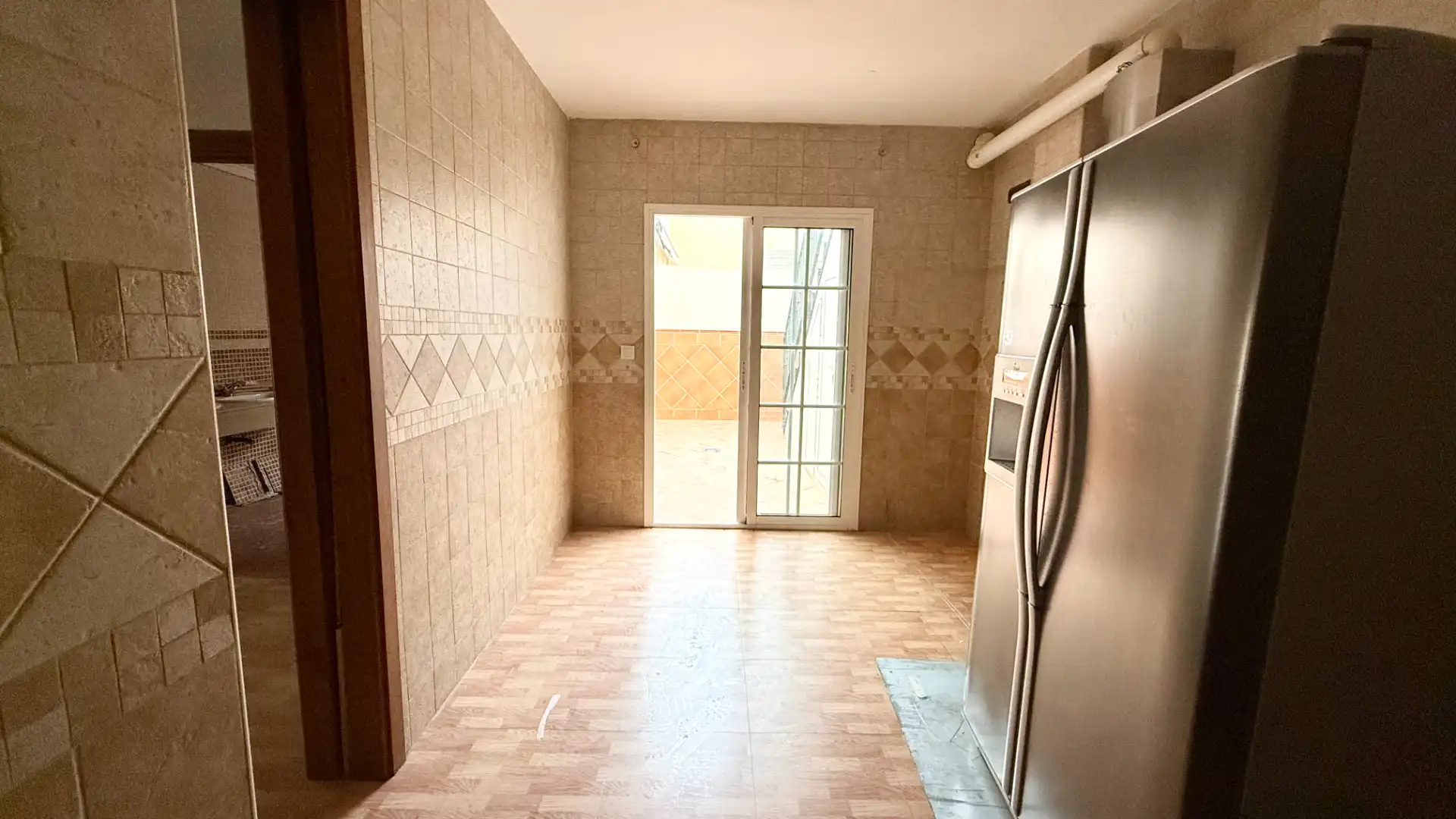 Cuina de Casa o xalet en venda en Roquetas de Mar amb Terrassa