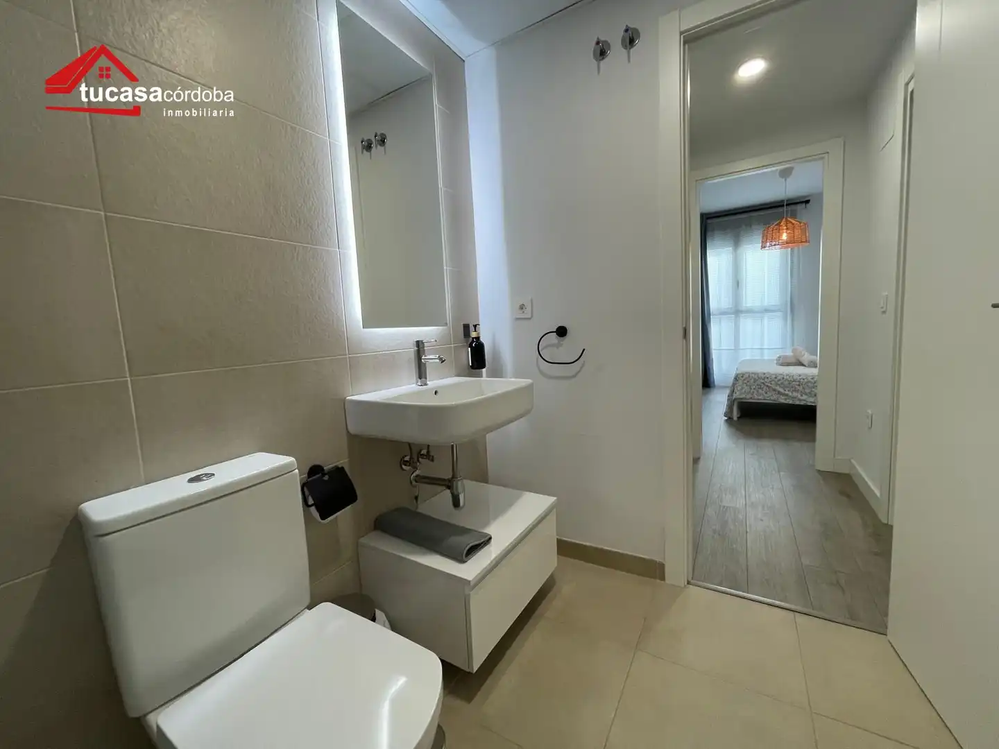 Bany de Apartament en venda en Córdoba amb Aire condicionat, Calefacció i Parquet