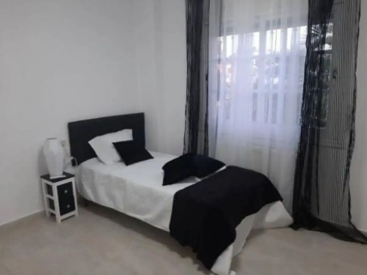 Dormitori de Casa o xalet de lloguer en L'Eliana amb Aire condicionat, Jardí privat i Terrassa