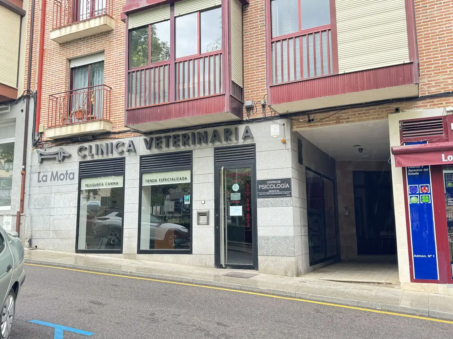 Local comercial de lloguer a Plaza del Grano 6, imagen 2
