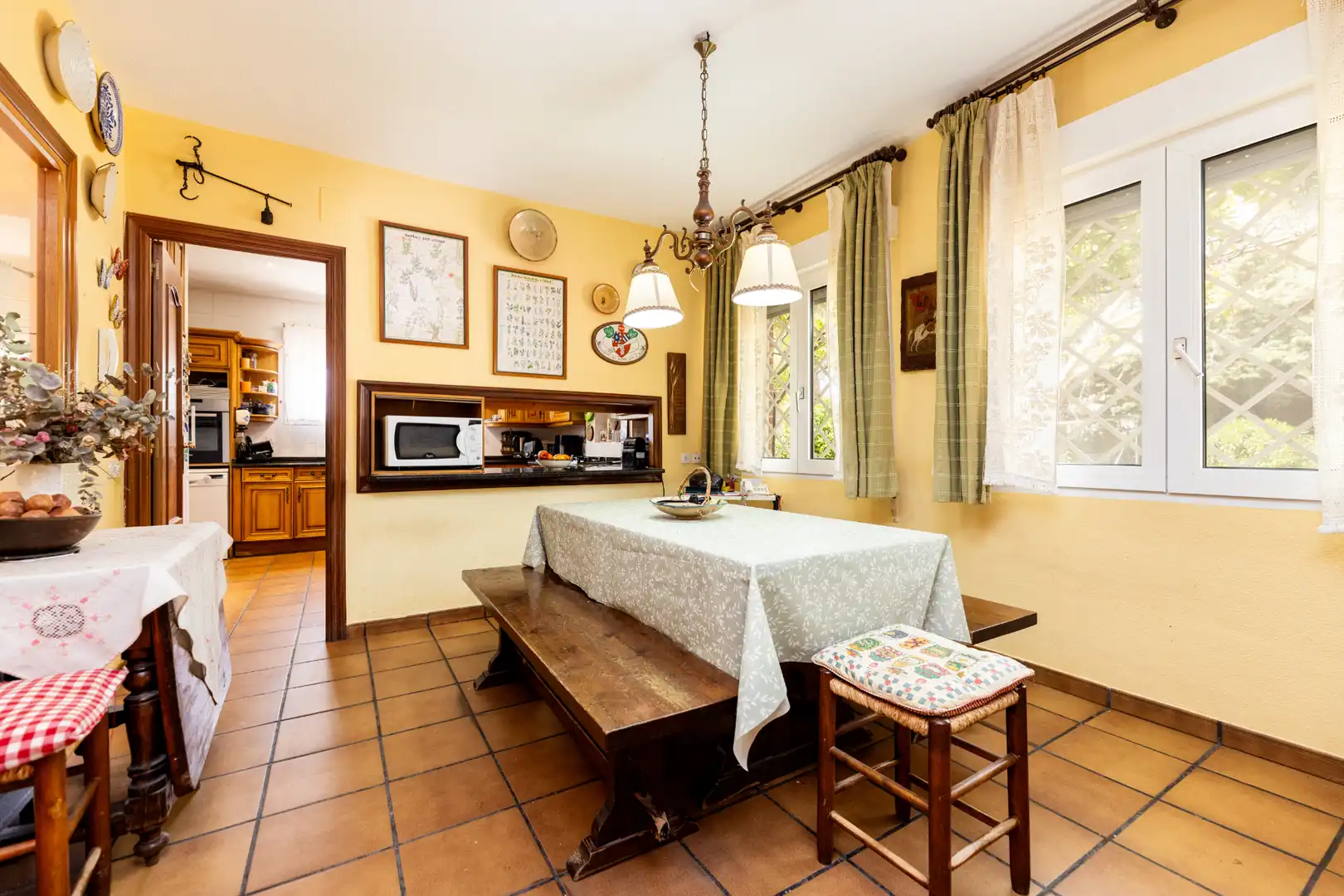 Kitchen of Houses for sale in Algete  with Air Conditioner, Private garden and Terrace