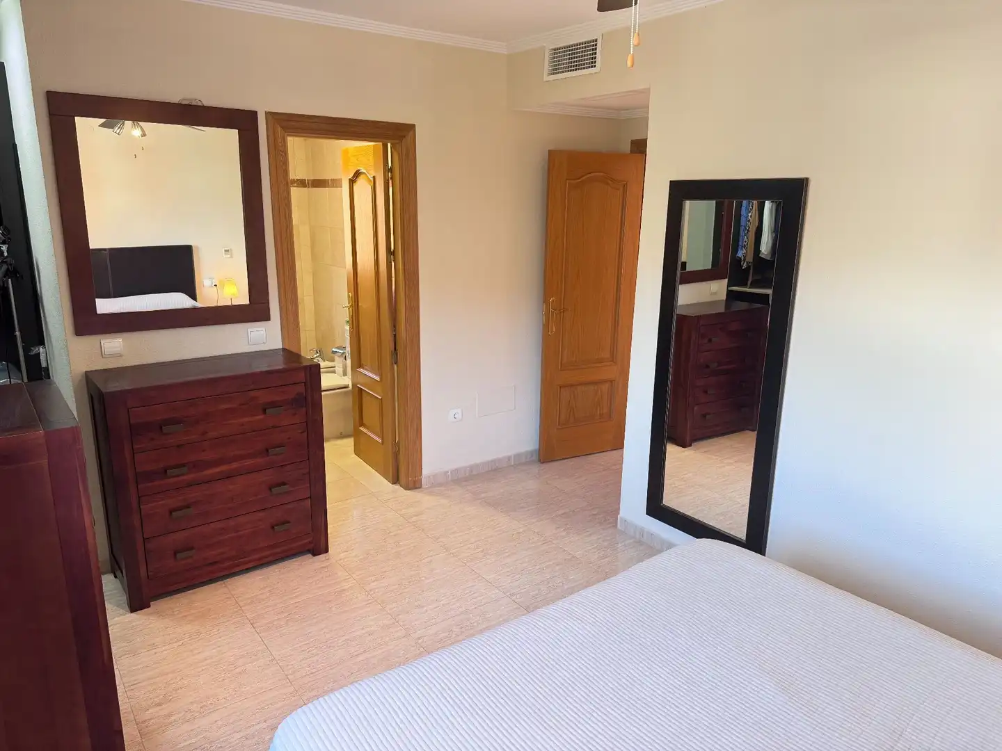 Habitación de Casa o chalet en venta en Roquetas de Mar con Aire acondicionado, Jardín privado y Terraza