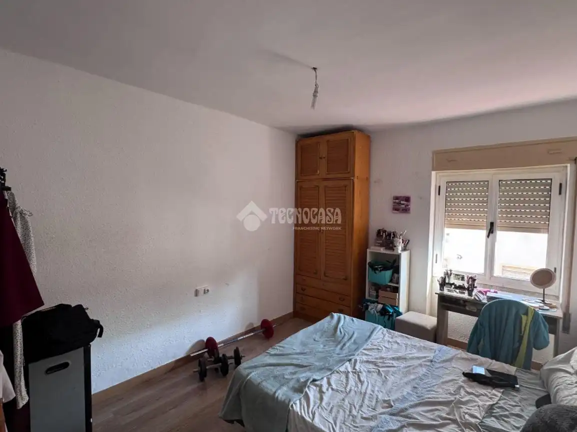 Dormitori de Edifici en venda en León Capital 
