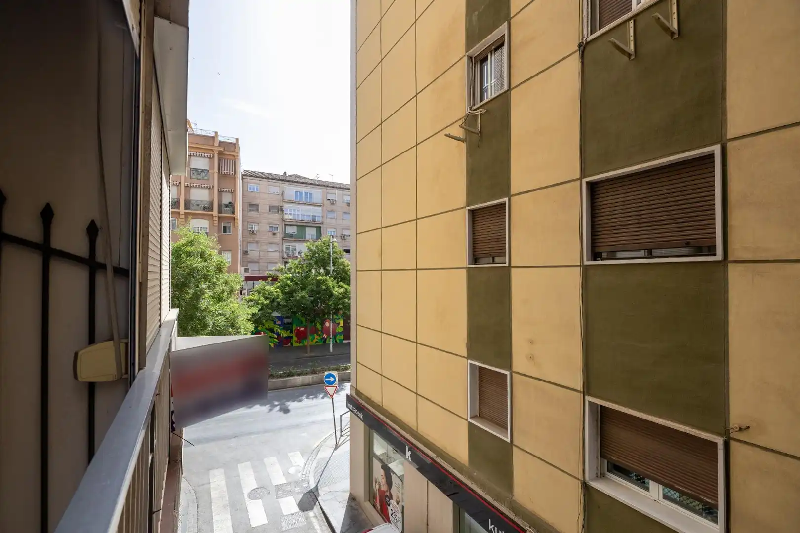 Vista exterior de Pis en venda en Granada amb Aire condicionat, Calefacció i Balcó