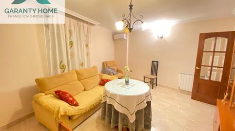 Foto 3 de Piso de alquiler en Martos, Jaén