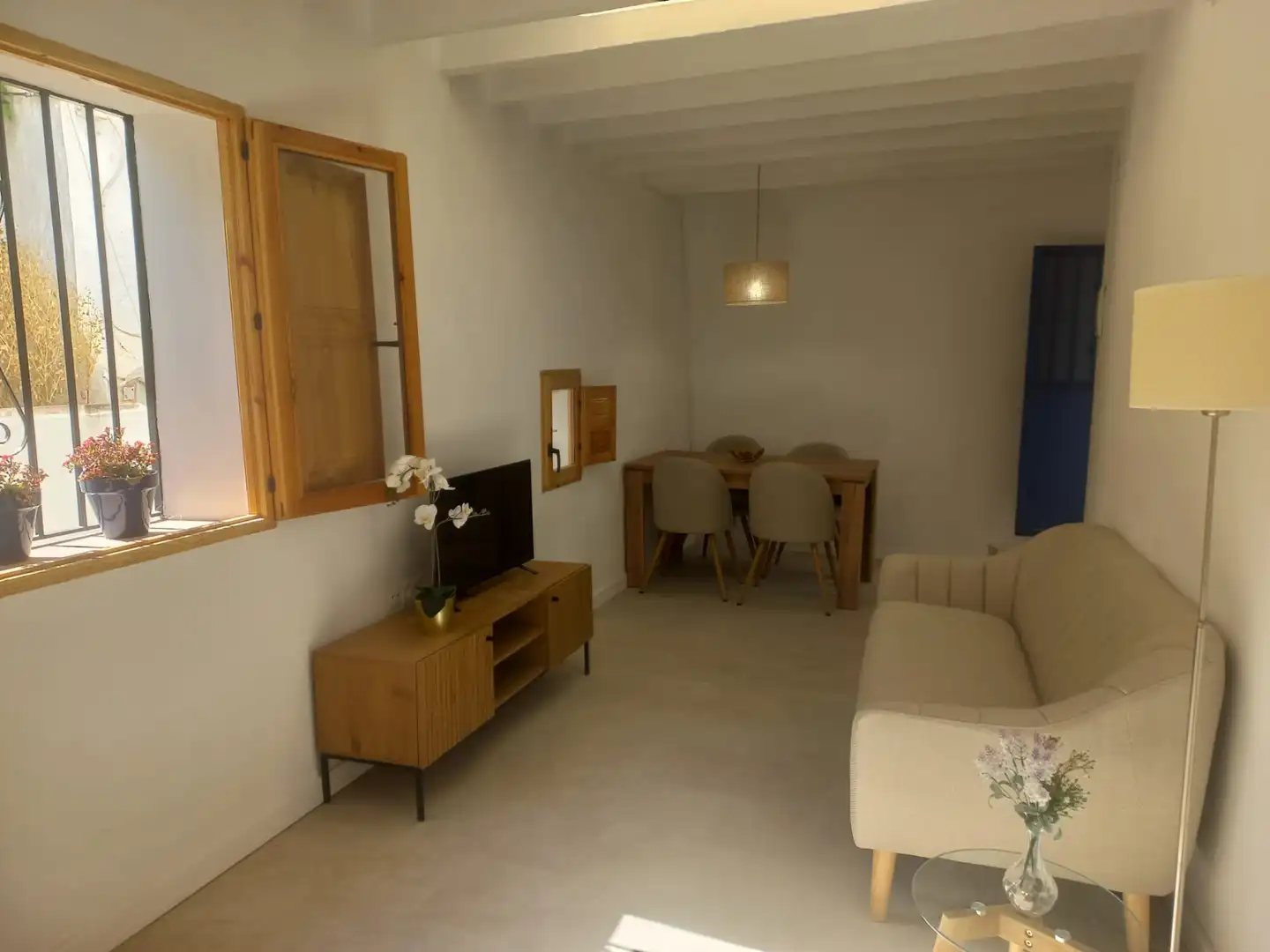 Sala d'estar de Casa adosada en venda en Vélez-Málaga