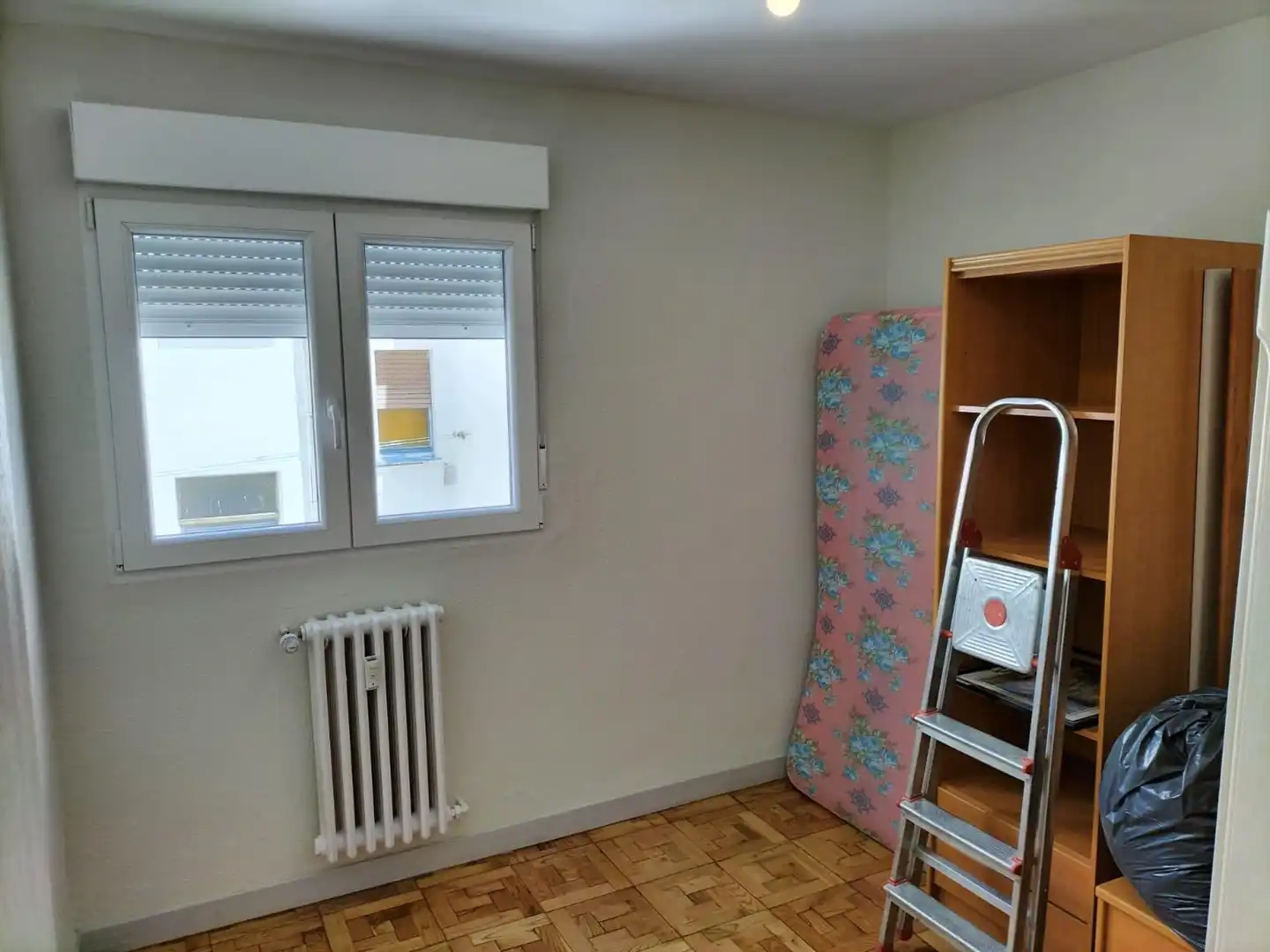 Habitación de Piso de alquiler en Palencia con Calefacción y Parquet