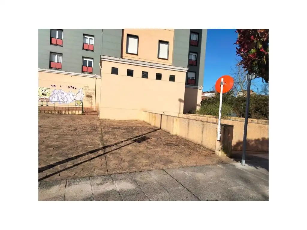Local comercial en venta en A Piringalla - Albeiros - Garabolos, imagen 4