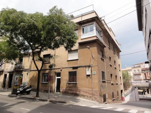 Piso en Venta en CR VELLA en Montcada Centre - La Ribera