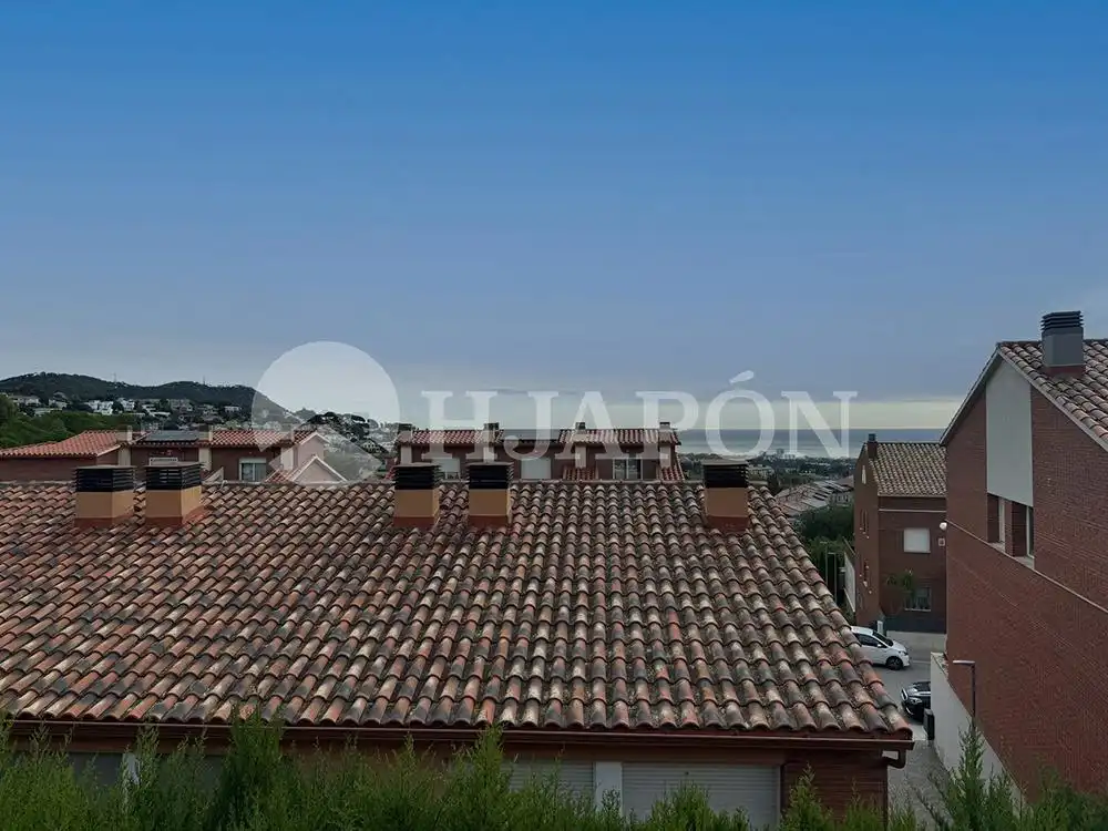 Terrassa de Casa adosada en venda en Vilassar de Dalt amb Aire condicionat, Calefacció i Jardí privat