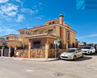 Vista exterior de Casa o xalet en venda en Huércal-Overa amb Aire condicionat, Terrassa i Balcó