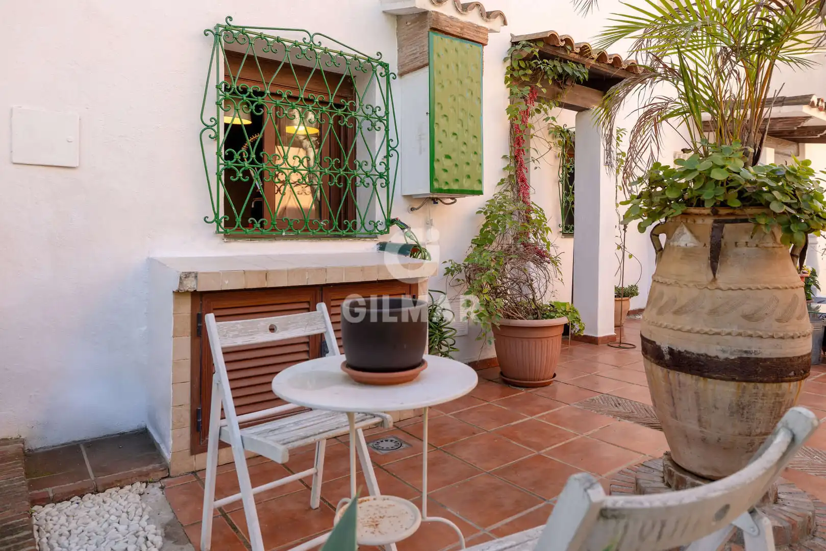 Terrassa de Casa adosada en venda en Estepona amb Calefacció i Jardí privat