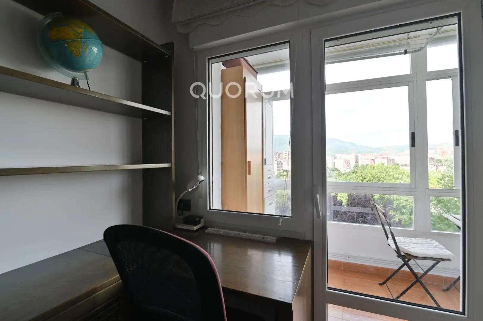 Habitación de Piso en venta en Bilbao  con Calefacción y Amueblado