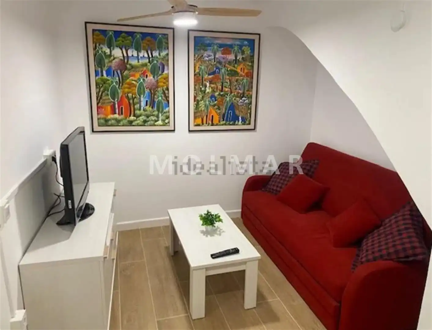 Sala d'estar de Casa o xalet en venda en Onda amb Terrassa, Balcó i Internet