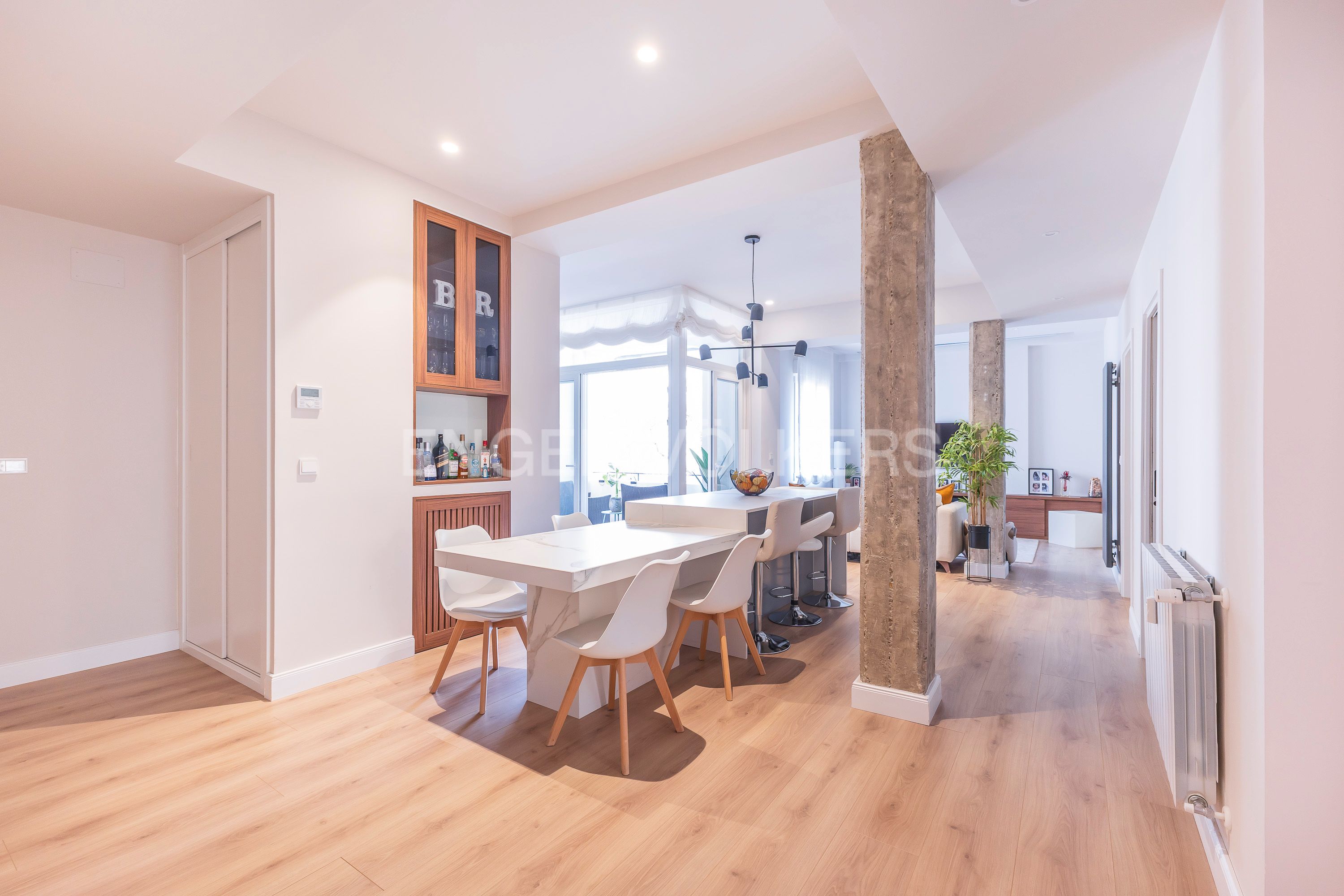 Dining room of Apartment for sale in  Madrid Capital  with Air Conditioner, Heating and Parquet flooring